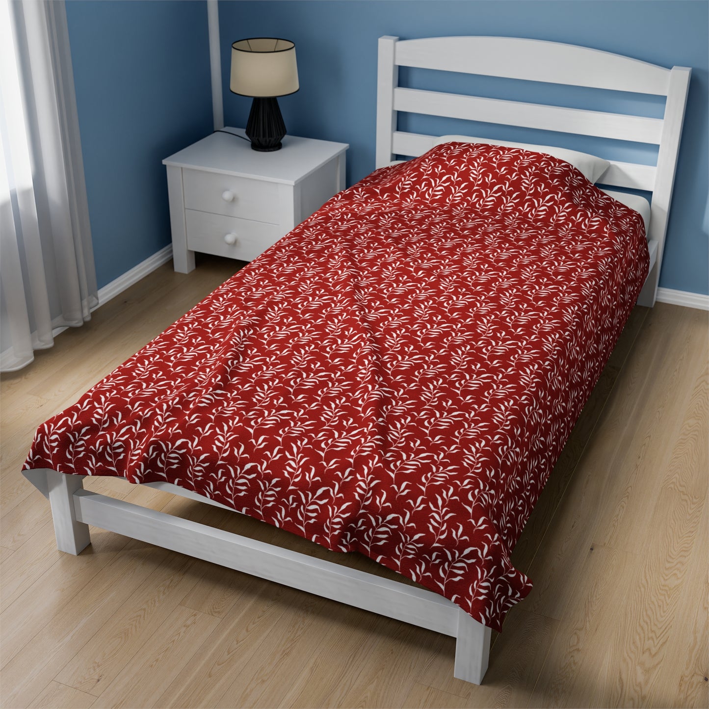 Scarlet Flora Velveteen Plush Blanket